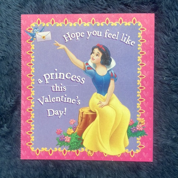 Y2K Character Valentines Cards Lot of 112 No Box - Picture 6 of 10